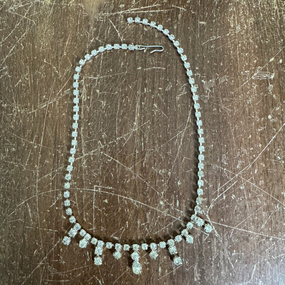 Vintage MCM Retro clear rhinestone‎ faux diamond formal necklace hook closure